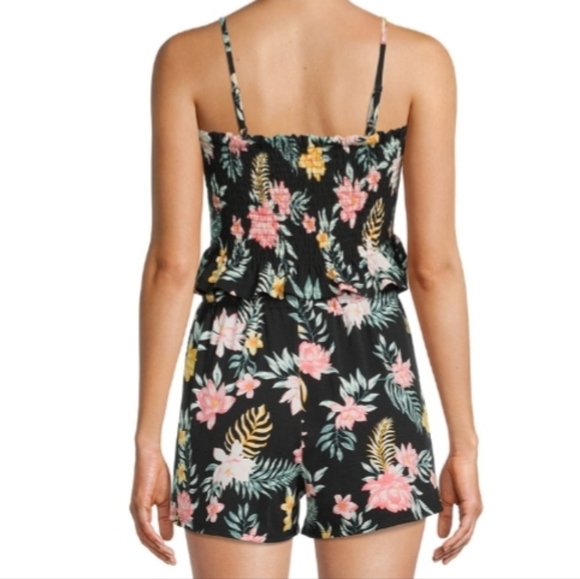 Summer Crop Top & Short Set - Picture 7 of 8